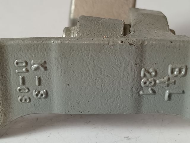 bontott OPEL VECTRA C Bal hátsó Alsó Zsanér