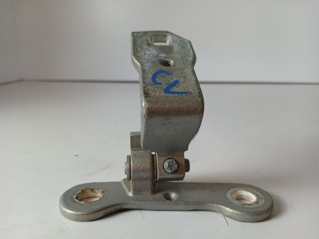 bontott OPEL VECTRA C Bal hátsó Alsó Zsanér