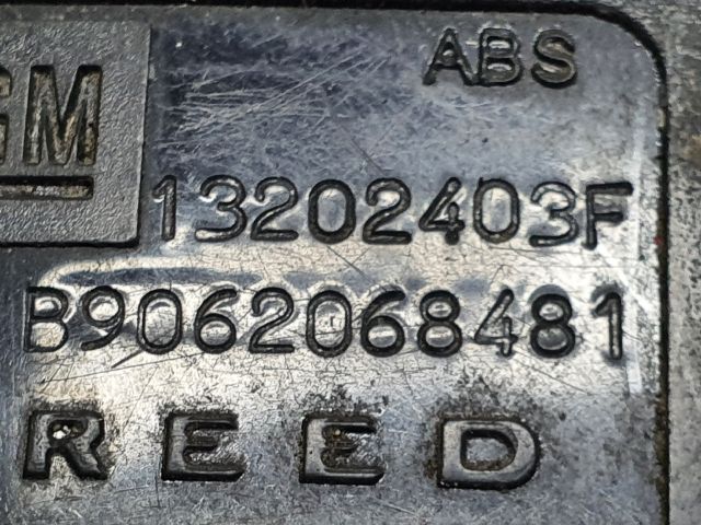 bontott OPEL VECTRA C Bal hátsó Biztonsági Öv Csat