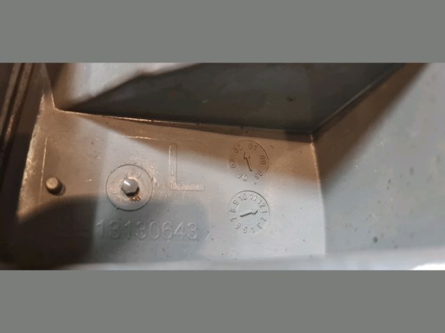 bontott OPEL VECTRA C Bal Hátsó Lámpa