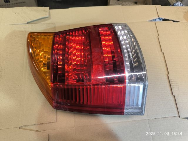 bontott OPEL VECTRA C Bal Hátsó Lámpa