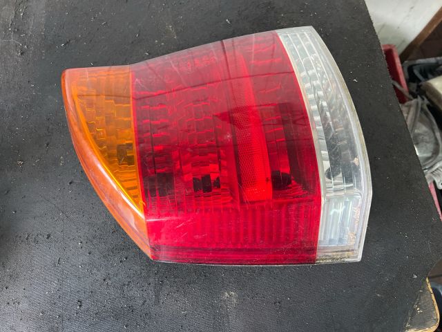 bontott OPEL VECTRA C Bal Hátsó Lámpa