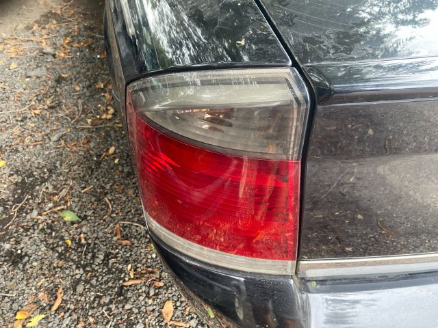 bontott OPEL VECTRA C Bal Hátsó Lámpa