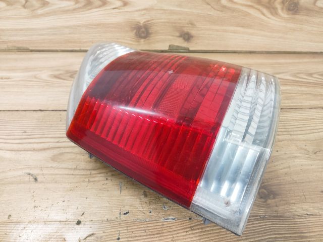 bontott OPEL VECTRA C Bal Hátsó Lámpa