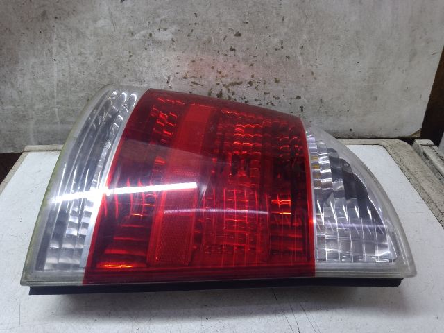 bontott OPEL VECTRA C Bal Hátsó Lámpa