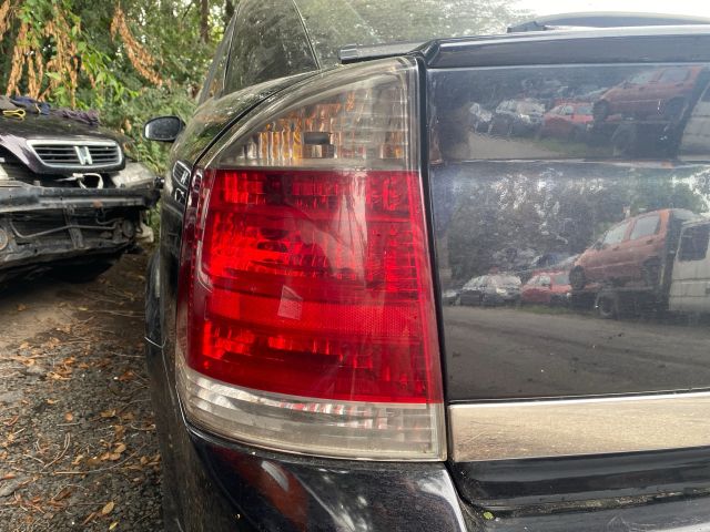 bontott OPEL VECTRA C Bal Hátsó Lámpa