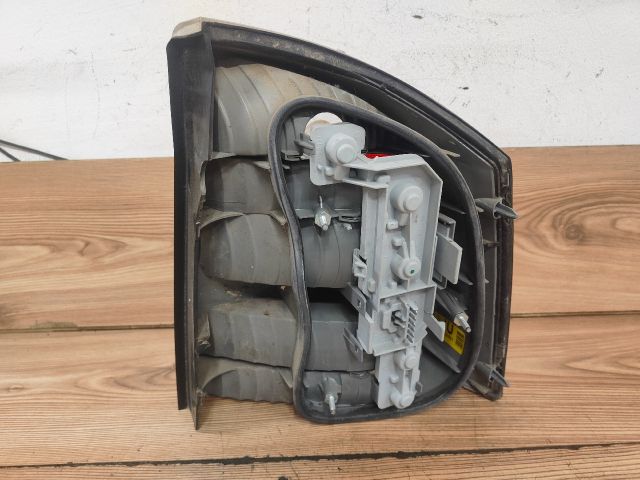 bontott OPEL VECTRA C Bal Hátsó Lámpa