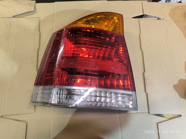 bontott OPEL VECTRA C Bal Hátsó Lámpa