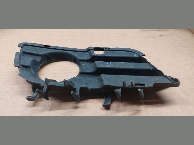 bontott OPEL VECTRA C Bal Ködlámpa Rács