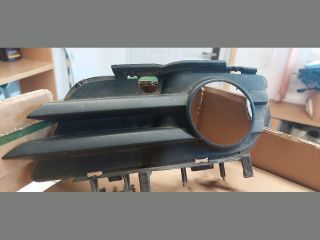 bontott OPEL VECTRA C Bal Ködlámpa Rács