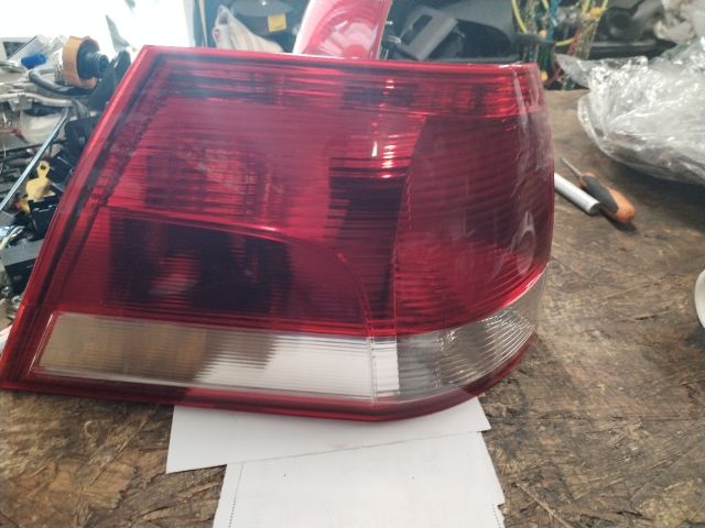 bontott OPEL VECTRA C Bal Külső Hátsó Lámpa