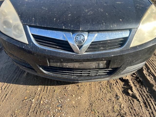 bontott OPEL VECTRA C Bal Külső Hátsó Lámpa