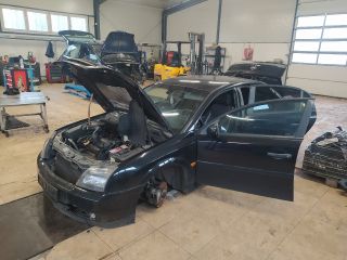 bontott OPEL VECTRA C Bal Műszerfal Díszléc