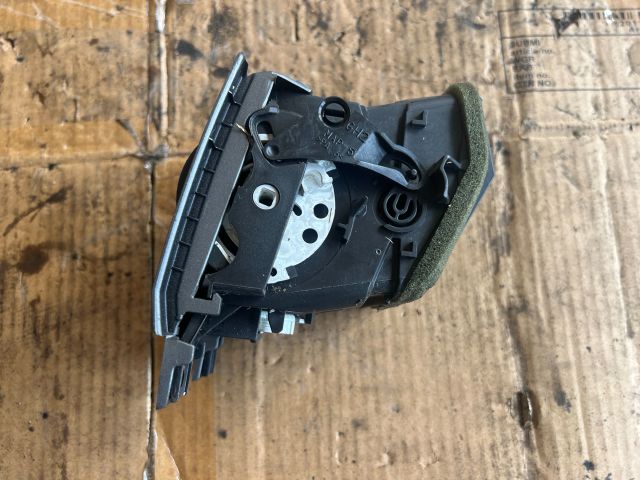 bontott OPEL VECTRA C Bal Szellőző