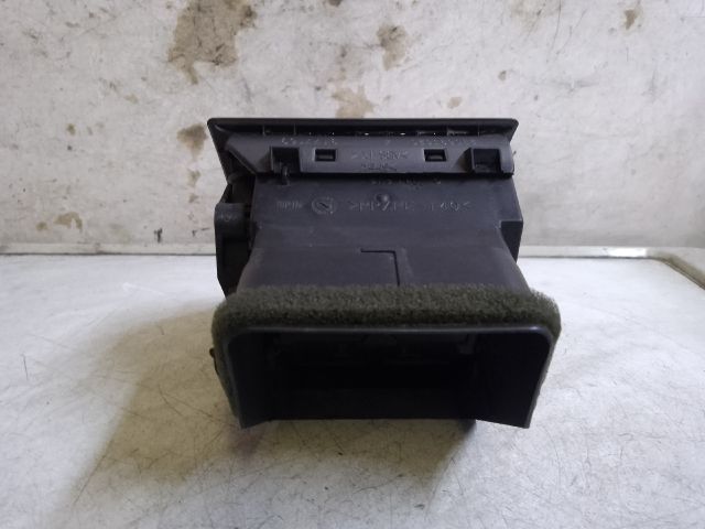 bontott OPEL VECTRA C Bal Szellőző