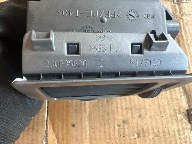 bontott OPEL VECTRA C Bal Szellőző