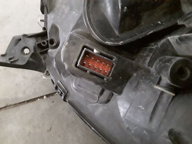 bontott OPEL VECTRA C Bal Xenon Fényszóró