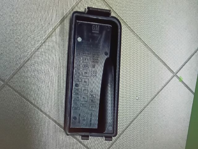 bontott OPEL VECTRA C Biztosítéktábla Fedél