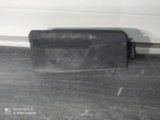 bontott OPEL VECTRA C Biztosítéktábla Motortér