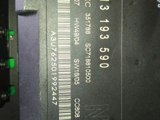 bontott OPEL VECTRA C Biztosítéktábla Motortér