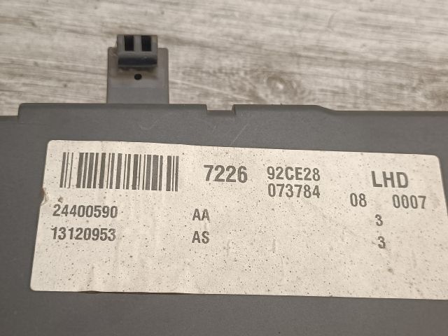 bontott OPEL VECTRA C Biztosítéktábla Utastér