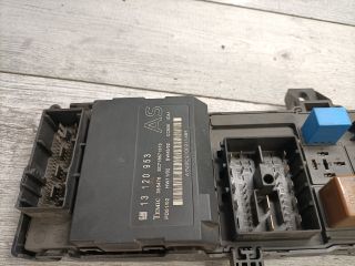 bontott OPEL VECTRA C Biztosítéktábla Utastér