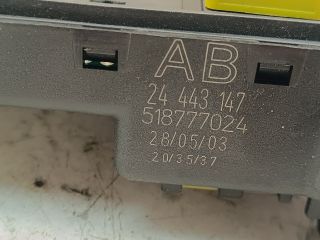 bontott OPEL VECTRA C Biztosítéktábla Utastér