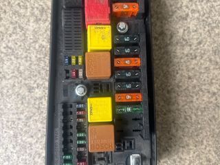 bontott OPEL VECTRA C Biztosítéktábla Utastér