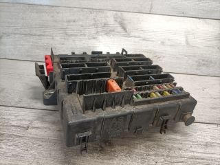 bontott OPEL VECTRA C Biztosítéktábla Utastér