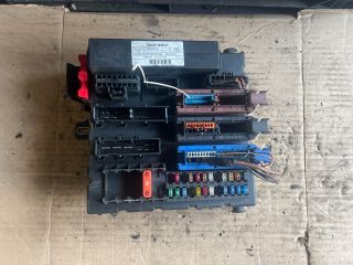 bontott OPEL VECTRA C Biztosítéktábla Utastér