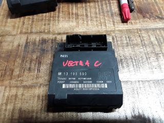 bontott OPEL VECTRA C Biztosítéktábla Utastér