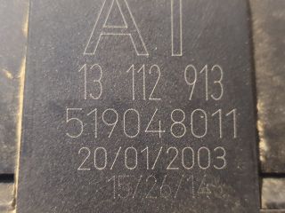 bontott OPEL VECTRA C Biztosítéktábla Utastér