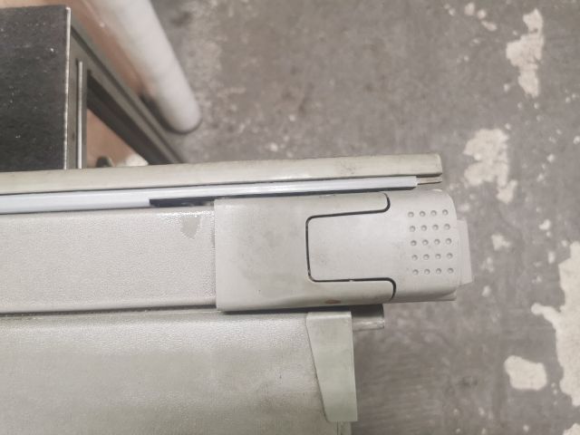 bontott OPEL VECTRA C Csomagtér Roló