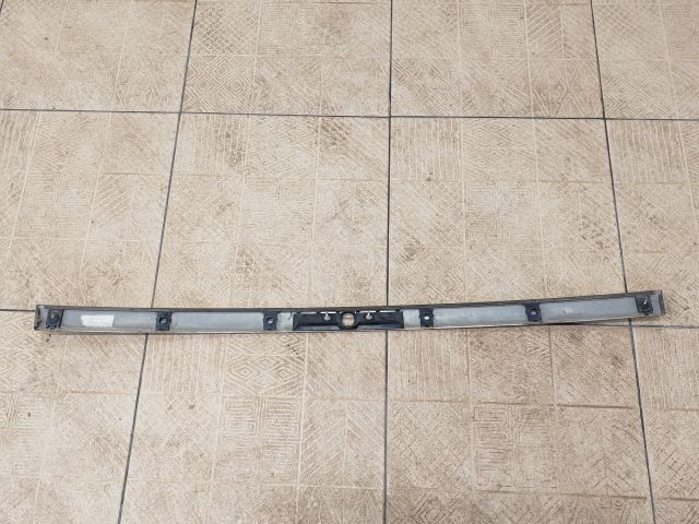 bontott OPEL VECTRA C Csomagtérajtó Díszléc