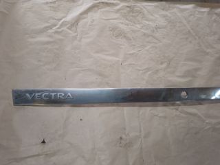 bontott OPEL VECTRA C Csomagtérajtó Díszléc