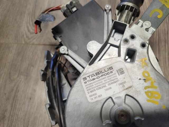 bontott OPEL VECTRA C Csomagtérajtó Motor