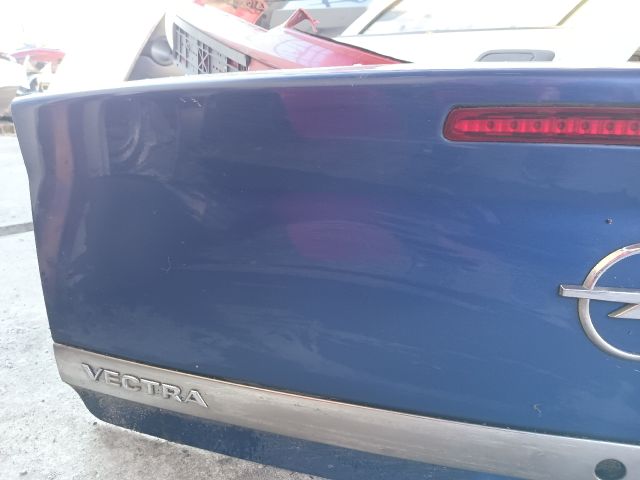 bontott OPEL VECTRA C Csomagtérajtó (Részeivel)