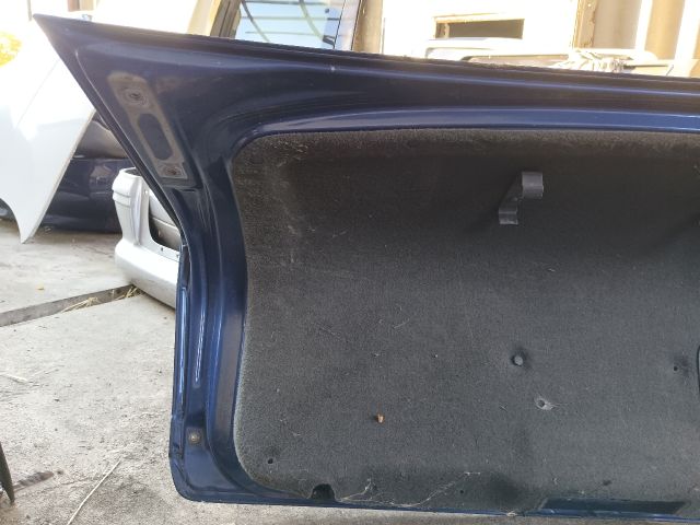 bontott OPEL VECTRA C Csomagtérajtó (Részeivel)