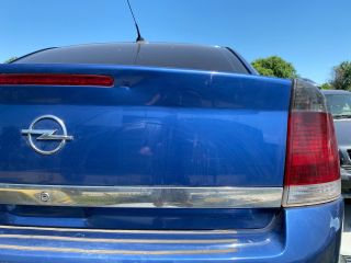 bontott OPEL VECTRA C Csomagtérajtó (Részeivel)