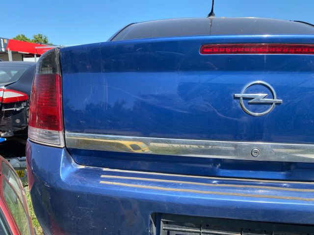 bontott OPEL VECTRA C Csomagtérajtó (Részeivel)