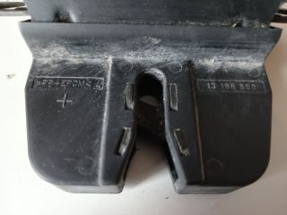 bontott OPEL VECTRA C Csomagtérajtó Zárszerkezet