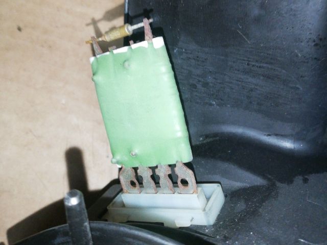 bontott OPEL VECTRA C Előtét Ellenállás Fűtőmotor