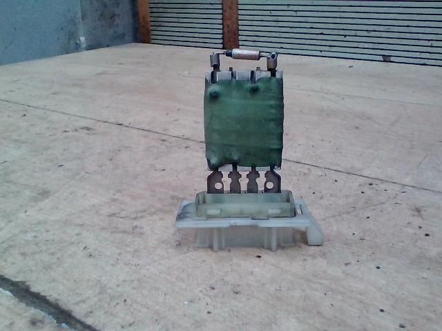 bontott OPEL VECTRA C Előtét Ellenállás Fűtőmotor