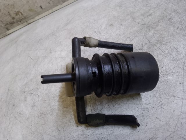 bontott OPEL VECTRA C Első Ablakmosó Szivattyú