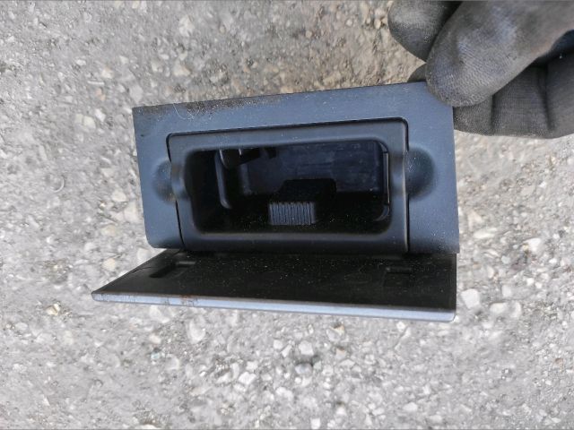 bontott OPEL VECTRA C Első Hamutartó