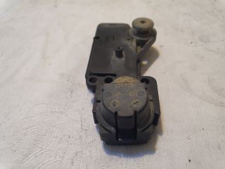 bontott OPEL VECTRA C Első Középső Ütközés Érzékelő (Homlokfalon)