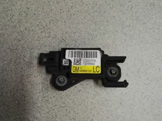 bontott OPEL VECTRA C Első Középső Ütközés Érzékelő (Homlokfalon)