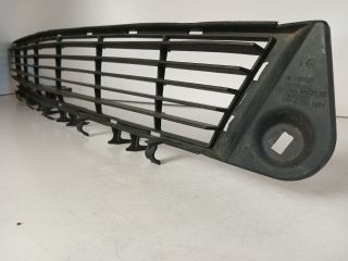 bontott OPEL VECTRA C Első Lökhárító Alsó Középső Díszrács