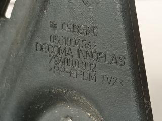 bontott OPEL VECTRA C Első Lökhárító Alsó Középső Díszrács