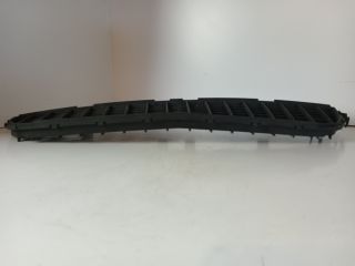 bontott OPEL VECTRA C Első Lökhárító Alsó Középső Díszrács